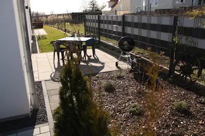 Ein Garten an der Unterkunft Ferienwohnung Andergasse