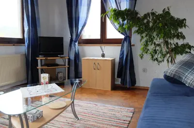 Ein Sitzbereich in der Unterkunft Haus Alpaka