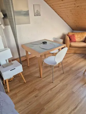 Ein Sitzbereich in der Unterkunft Chagall - helles und gemütliches Appartement in Uninähe