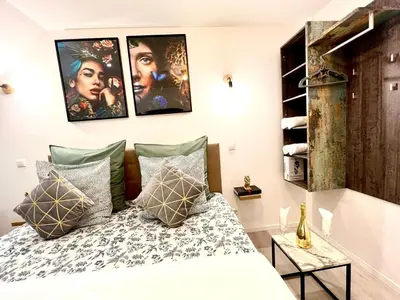 Ein Bett oder Betten in einem Zimmer der Unterkunft Living Solution 24 Karlsruhe