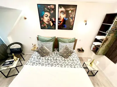 Ein Bett oder Betten in einem Zimmer der Unterkunft Living Solution 24 Karlsruhe