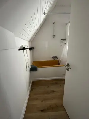 Ein Badezimmer in der Unterkunft Monteurzimmer Reuhl - Ferienwohnungen Rodenstein