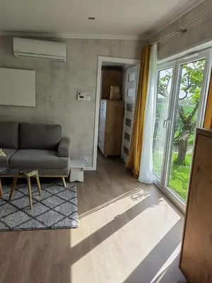 Ein Sitzbereich in der Unterkunft Gemütliches Landhauswohnen rent-by-seibold
