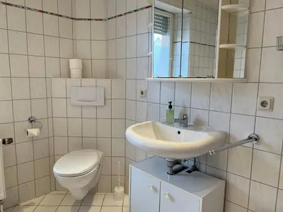 Ein Badezimmer in der Unterkunft Ferienappartements Dolgesheim 4