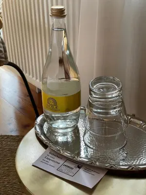 Getränke in der Unterkunft AUERSTEIN-Hotels auerstein & auerstein-mono