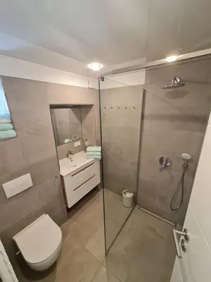 Ein Badezimmer in der Unterkunft Apartment-1 Rödermark