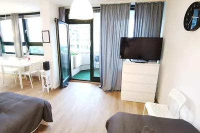 TV/Unterhaltungsangebot in der Unterkunft DA01 - Gemütliches 1-Zimmer-Apartment mit Balkon in Darmstadt