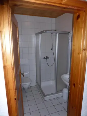 Ein Badezimmer in der Unterkunft Zum Kaiserwirt