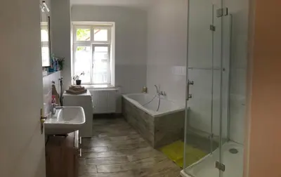 Ein Badezimmer in der Unterkunft Altes Schulhaus Mutschelbach