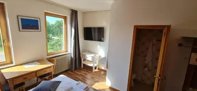 TV/Unterhaltungsangebot in der Unterkunft Hotel Bischoff Winnweiler