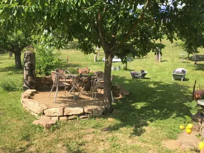 Ein Garten an der Unterkunft FEWO Odenwald - Anna