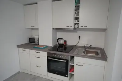 Küche/Küchenzeile in der Unterkunft Neue und zentral gelegene Wohnung in Stuttgart