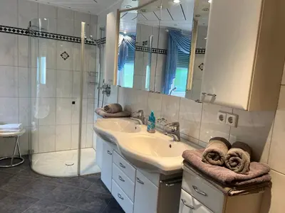 Ein Badezimmer in der Unterkunft Ferienwohnung Buchberg