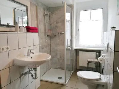 Ein Badezimmer in der Unterkunft Pension Stern