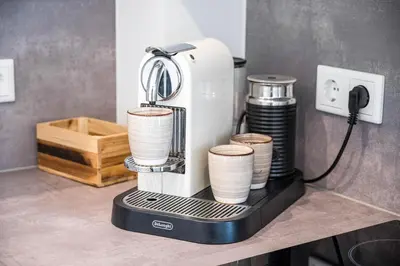 Kaffee-/Teezubehör in der Unterkunft Ruhiges und zentrales Apartment in Hüttenfeld