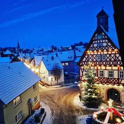 Brunnenputzer Pension Restaurant im Winter