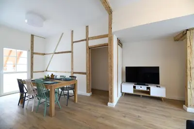 TV/Unterhaltungsangebot in der Unterkunft Das schiefe Haus Wohnung Bergstraße