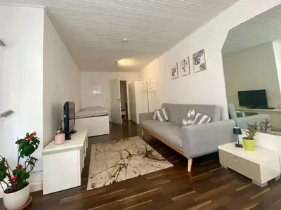 Ein Sitzbereich in der Unterkunft Ferienwohnung Geiger