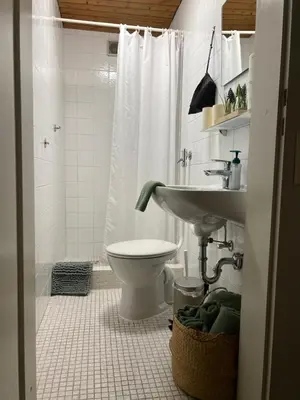 Ein Badezimmer in der Unterkunft Ferienwohnung auf dem Betzenberg