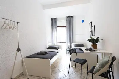 Ein Sitzbereich in der Unterkunft Chic 4 Room Apartment in Mannheim