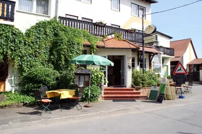 Das Gebäude in dem sich das Hotel befindet