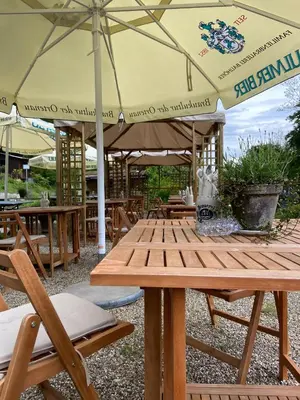 Ein Restaurant oder anderes Speiselokal in der Unterkunft Zeltplatz Großer Wald