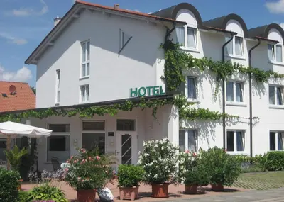 Das Gebäude in dem sich das Hotel befindet