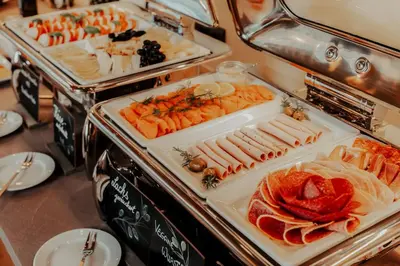 Essen im Hotel oder in der Nähe