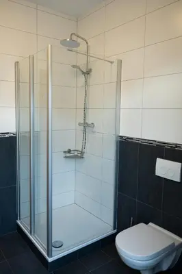 Ein Badezimmer in der Unterkunft Gasthause Zur Krone Hotel