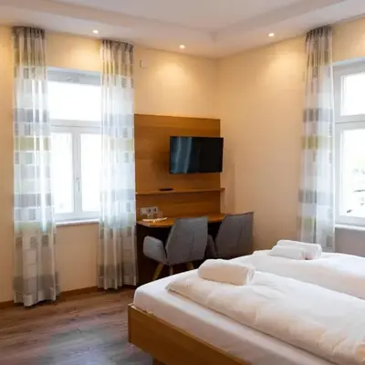 Gasthause Zur Krone Hotel
