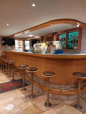 Ein Restaurant oder anderes Speiselokal in der Unterkunft Gasthaus Goldener Stern