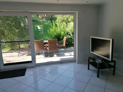 TV/Unterhaltungsangebot in der Unterkunft Ferienhaus Stein, TOP Monteurwohnung, sehr groß, 4 Einzelzimmer, Doppelzimmer, Übernachtung bis zu 8 Personen möglich