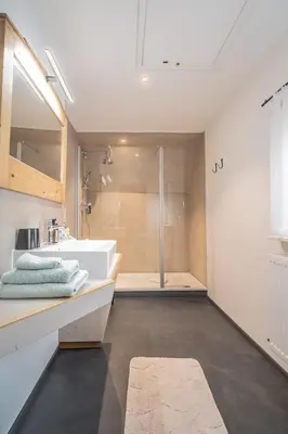 Ein Badezimmer in der Unterkunft Altes Rathaus