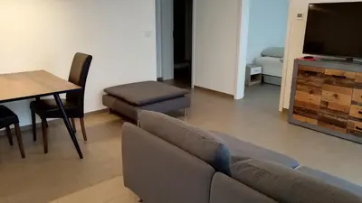 Ein Sitzbereich in der Unterkunft Apartment mit Terrasse in Abstatt
