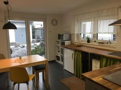 Küche/Küchenzeile in der Unterkunft Helles neues Appartement