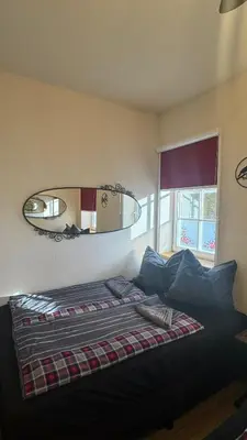 Ein Bett oder Betten in einem Zimmer der Unterkunft Rose Boardinghouse 24h-7d Self Check-In Automat