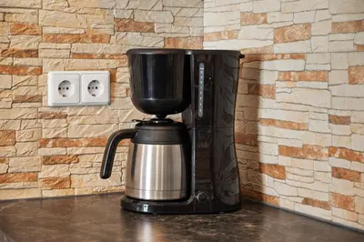 Kaffee-/Teezubehör in der Unterkunft BackHome - SUITE L - Parkhaus - Fantastische Schlosslage - SmartTV - Waschmaschine - Netflix - 50qm - 24h Checkin- Apartment 1