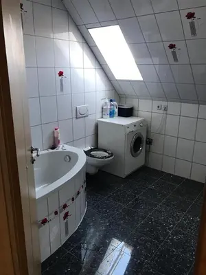 Ein Badezimmer in der Unterkunft 1 Zimmer (Monteurzimmer) Bruchsal/Forst 2 Personen
