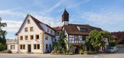 Das Gebäude in dem sich die Ferienwohnung befindet