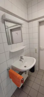 Ein Badezimmer in der Unterkunft Gaststätte Zur Tribüne