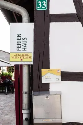 Ein Zertifikat, Auszeichnung, Logo oder anderes Dokument, das in der Unterkunft Ferienhaus Pfalzklause ausgestellt ist