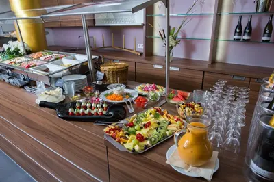 Essen im Hotel oder in der Nähe