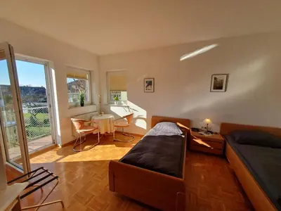 Ein Sitzbereich in der Unterkunft App 25 Gästehaus Zwingenberg
