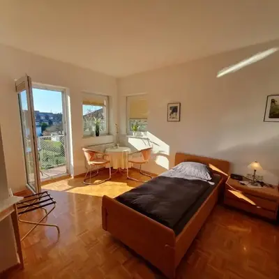 ABM Apartment 25
