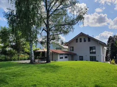 Ein Garten an der Unterkunft Blumen(t)raum Ferienwohnung 3