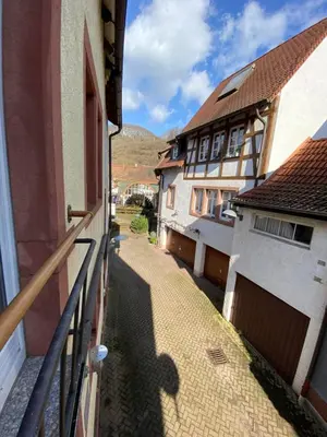 Das Gebäude in dem sich die Ferienwohnung befindet