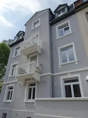 Das Gebäude in dem sich die Ferienwohnung befindet