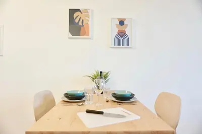Grundriss der Unterkunft NEU modernes Apartment in Top Lage, free Parking max 1,65m Höhe und 1,8m Breite
