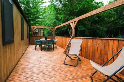 Ein Patio oder anderer Außenbereich in der Unterkunft Gecko - The Tiny House