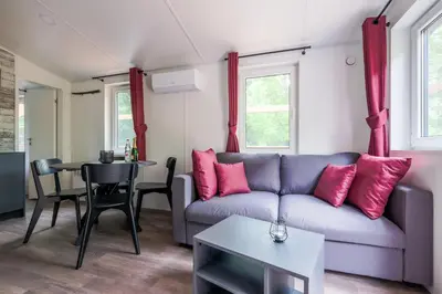 Ein Sitzbereich in der Unterkunft Gecko - The Tiny House